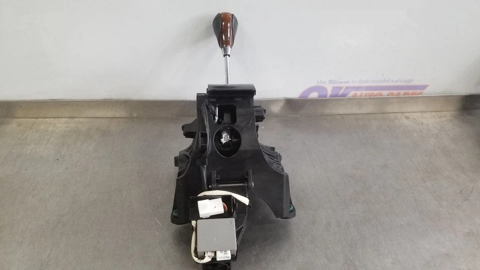 Lexus RX350 2010 palanca de cambios de transmisión automática  Foto 4 de 4