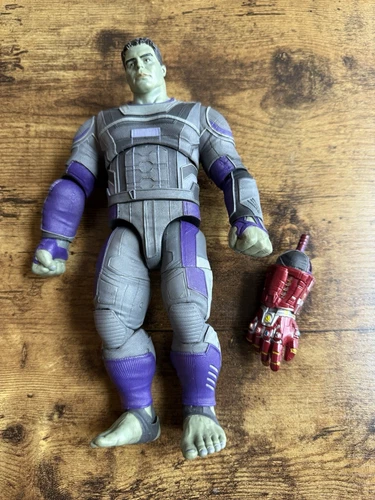 Marvel Diamond Select Avengers Endgame Nano-Gauntlet Hulk Action Figure