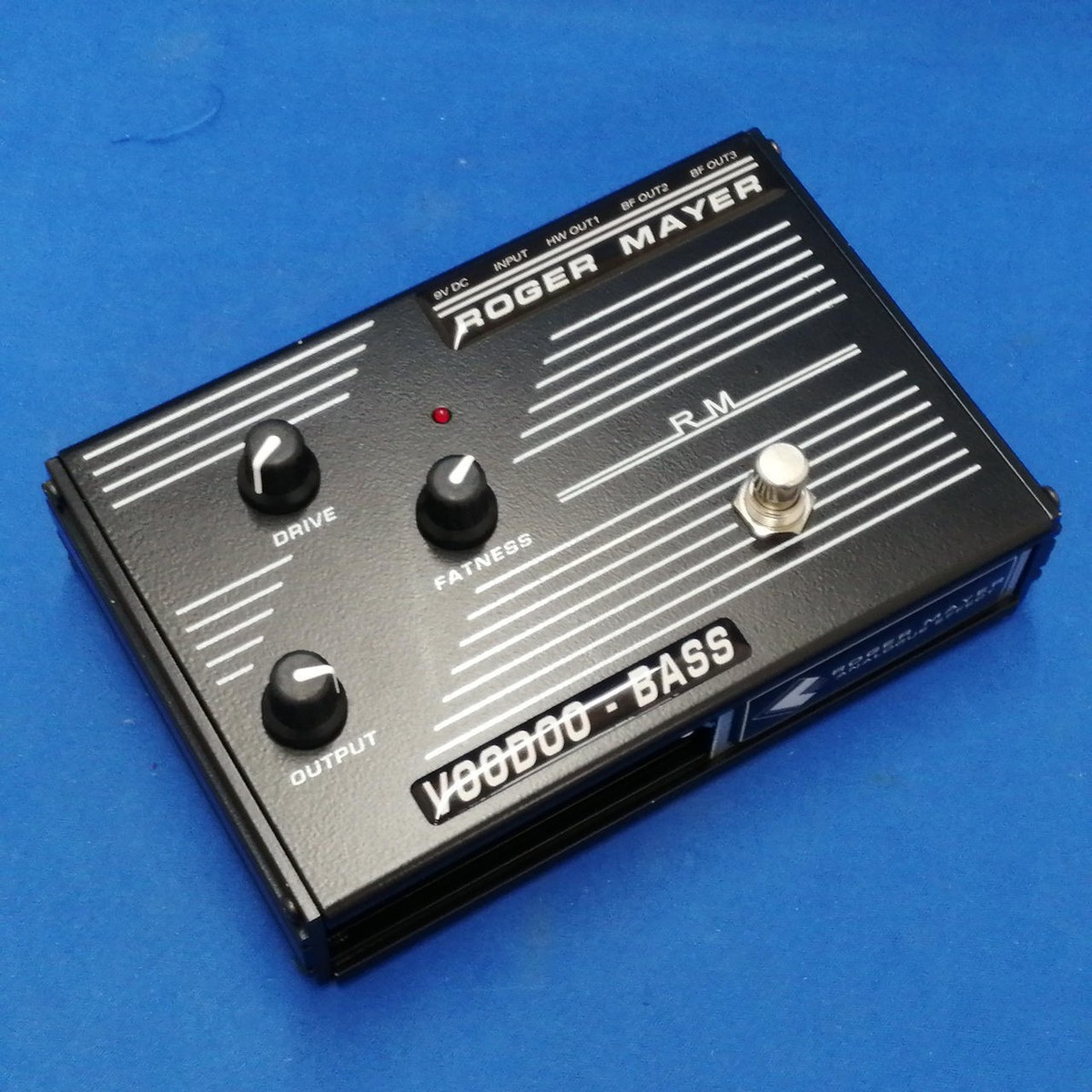 ROGER MAYER VooDoo-Bass (旧型)