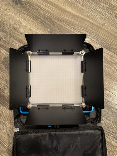Dracast LED500 Silver Series Bi-Color LED Light DRSP-500BN - Picture 3 of 8