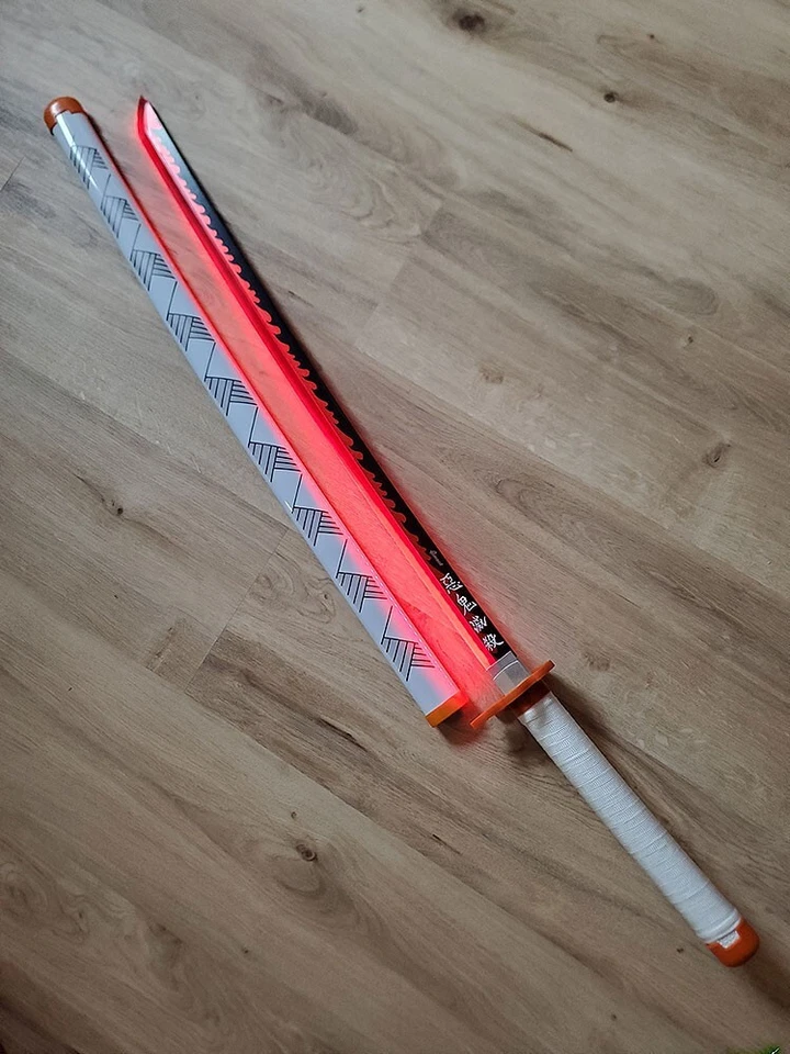 Katana Bambus LED Lichtschwert Kyojuro Rengoku - Bild 4 von 4