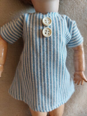 Robe Tricotée Pour Poupée Ancienne, Taille 29 Cm