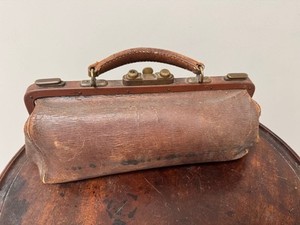 TUSCANY LEATHER Lady Saffiano Leather Duffel Bag Small Made In Italy