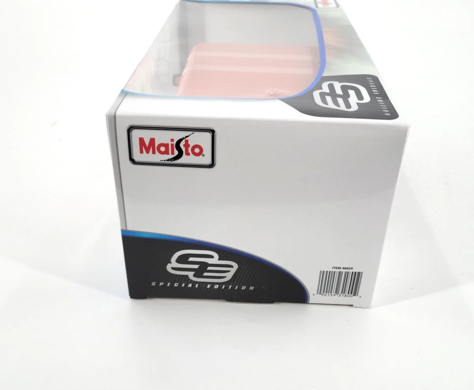 Hummer H1 Maisto 1:18 Scale Model Car Burnt Orange 10th Anniversary Edition - Image 4 of 4