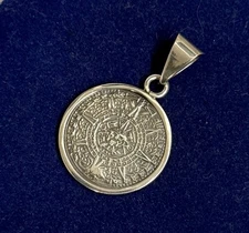 925 Sterling Silver Mayan Calendar Pendant Estate Find Aztec Charm 1.5” 5.3g