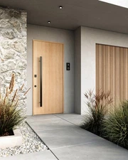 Leon: Exterior White Oak Flush Door with Vertical Grain (1-3/4”)