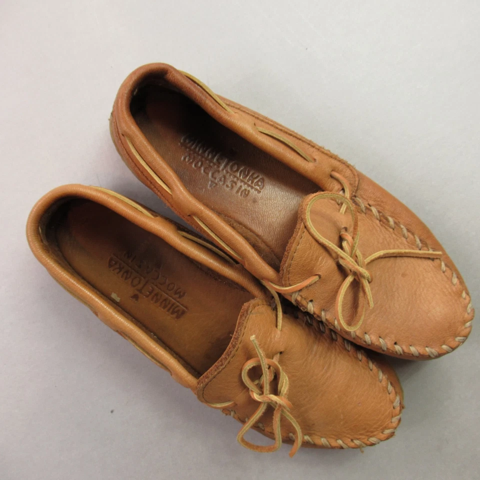 Mocasines Minnetonka de piel de ciervo doble para hombre suela suave natural talla 8,5 Foto 2 de 4