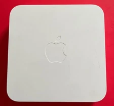 Apple AirPort Extreme Base Station White Dual Band