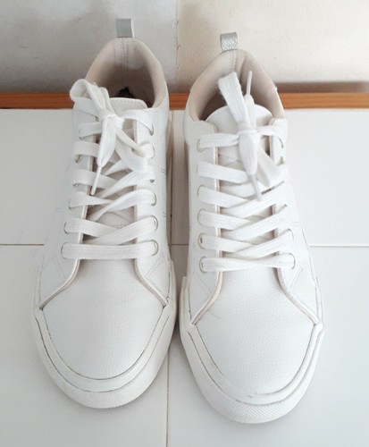 F&F Size 5 Ladies White Lace Up Trainers Sneakers - Picture 1 of 6