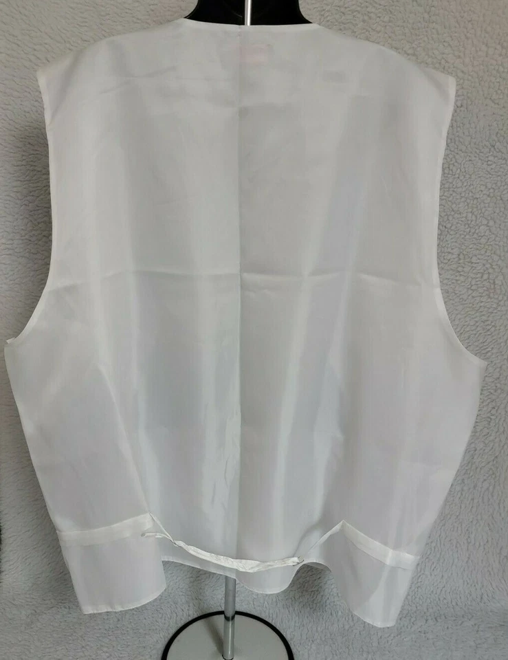 Umo Lorenzo Mens Vest Pre Tied Bow Tie Pocket Square Size 4XL Purple Paisley NEW - Image 4 of 4