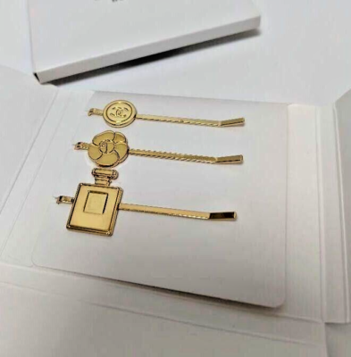☆CHANEL☆正規品☆COCO☆ヘアアクセサリー☆104 Chanel set of 3 Authentic CC Hair Pin Accessories COCO Camellia