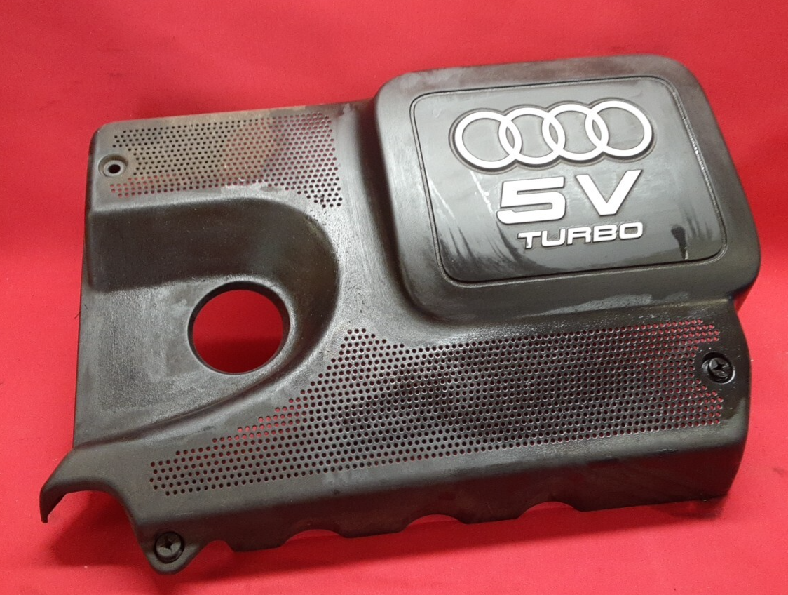 2000-2006 Audi TT 1.8t Quattro 5V Engine Cover 06A-103-724-G