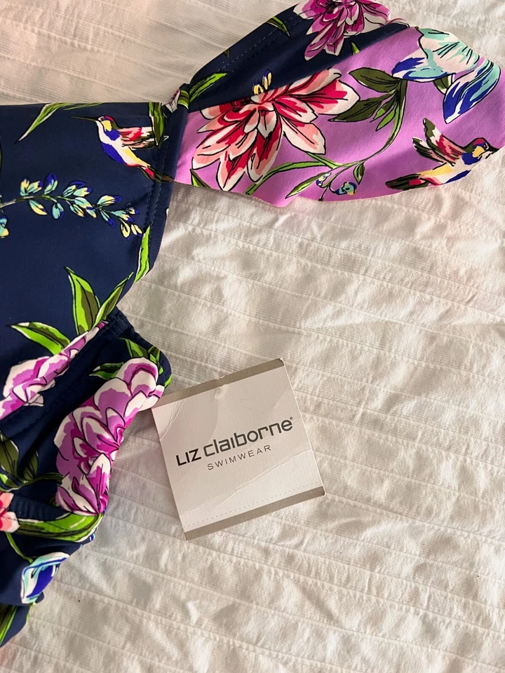 NWT/NEW Liz Claiborne Ruffle Sleeve One Piece Swimsuit Sz 18 Navy Floral Ruched - Image 4 of 4