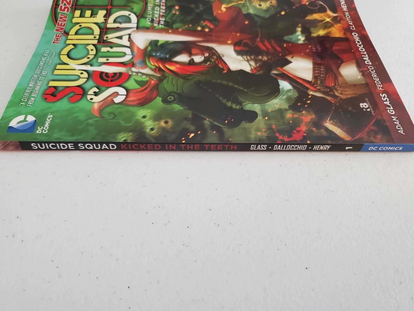 Suicide Squad, Volume 1: Kicked in the Teeth by Adam Glass