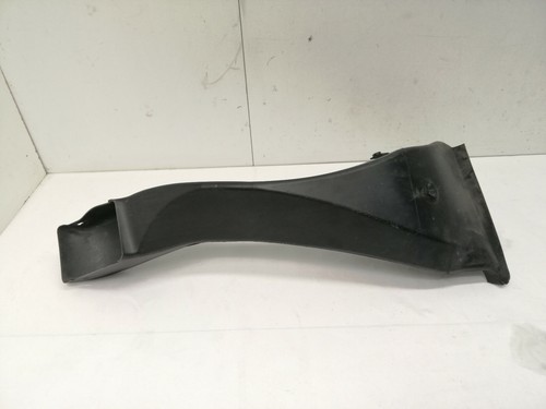 BMW 3er E46 318d  Luftführung Kraftstoffkühler Ansaugstutzen  7786986 (76)