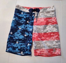 Vineyard Vines American Flag Board Shorts Men  s Size 30 Zip Pocket - V30