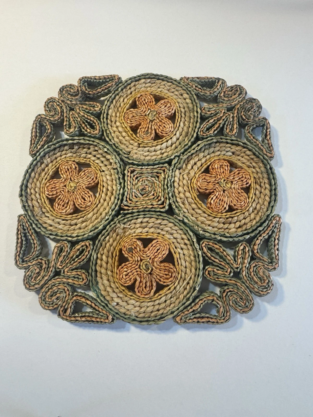 Vintage 1970s Woven Straw Trivet Floral Hot Plate Boho Farmhouse Kitchen Decor image 1