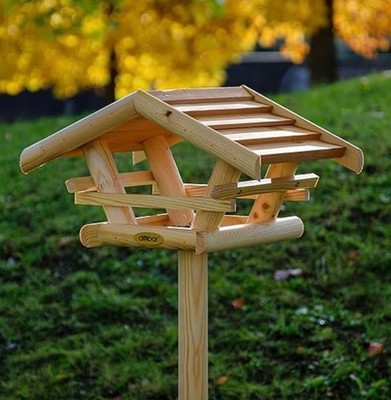 dobar  Green Label wetterfestes Vogelfutterhaus mit Ständer als Bausatz