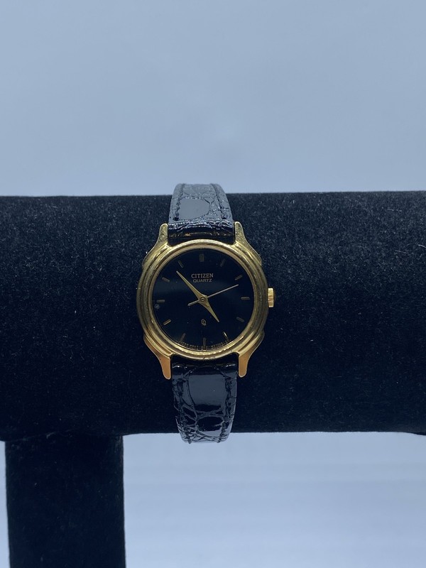 Women's Citizen Metal 25mm Watch 17.1g