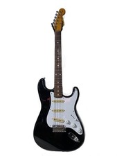 Squier SST-50 modifizierte E-Gitarre Fender ST62 Korpus Gotoh Tonabnehmer...