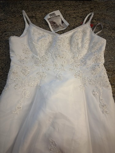 NWT Mary’s Bridal Wedding Dress Size 18 Crystals Beading White Ivory Style 8268 - Picture 10 of 15