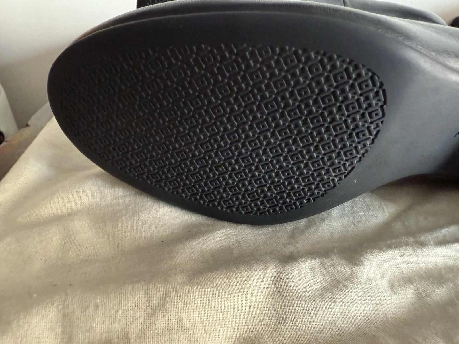 ECCELLENTE Tory Burch donna taglia 7 6 5 pompa pelle nera