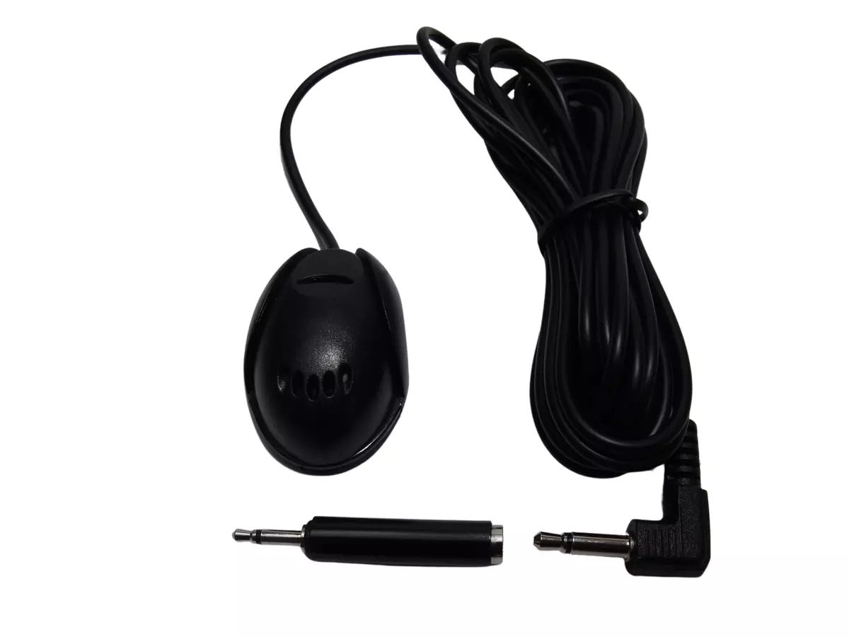 Microphone that online plugs into car