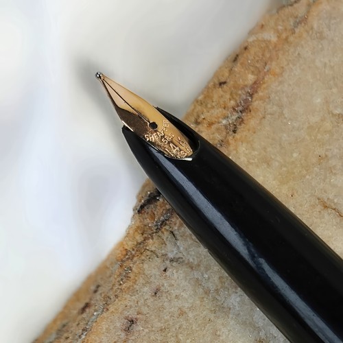 Lady Sheaffer 632 Fountain Pen Gold Pattern Black Lacquer 14K Medium Excellent - Picture 11 of 15