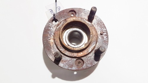 Mitsubishi Space Star 2002 Steering knuckle - rear right side used #965900-14