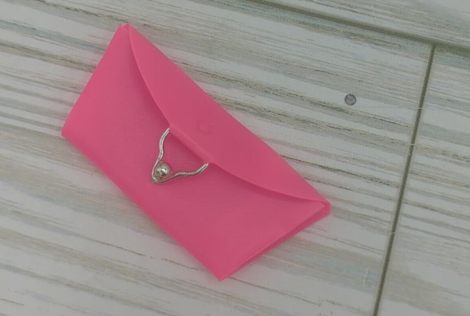 Vintage Barbie Doll Fashion Pak Hot Pink Vinyl Clutch Bag Very Nice eBay