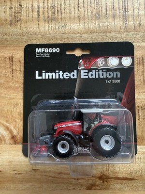 1/64 SPEC CAST AGCO MASSEY FERGUSON 8690 WITH FRONT WHEEL ASSIST