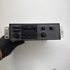 87-91 Ford F150 Truck Radio Stereo Audio Sound Receiver Amfm With Plugs Pigtail 87-91 Ford F150 Truck Radio Stereo Audio Sound Receiver Amfm With Plugs Pigtail
