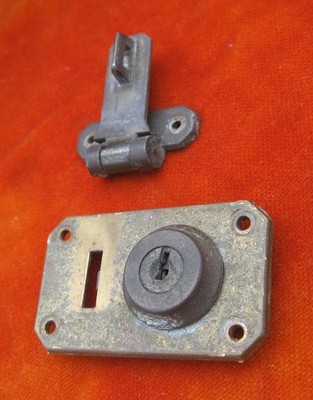 Vintage 1950s  Brass Plate Guitar Case Lock