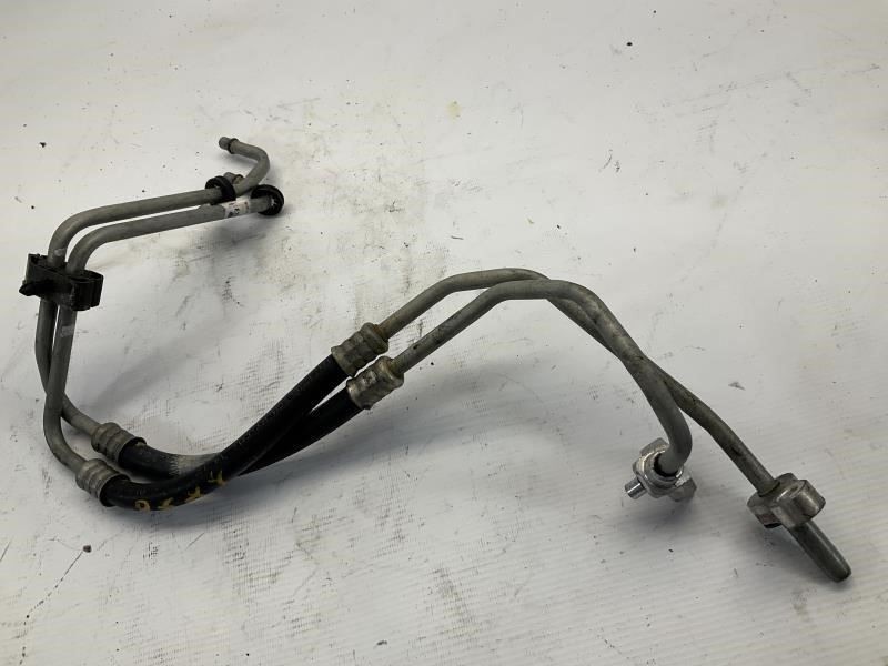 14-17 Maserati Ghibli S Q4 3.0 AWD AT A/C AC Air Condition Hose B