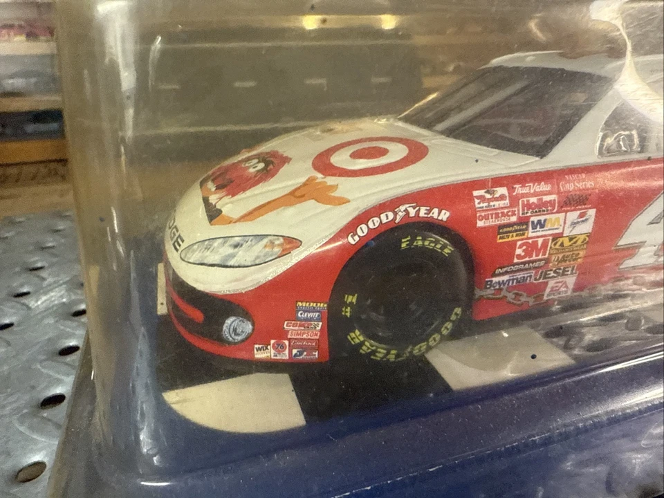 Jimmy Spencer #41 Target Muppets 1/24 2002 Nascar Diecast Foto 4 de 4