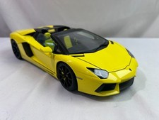 1/18 SCALE MODEL AUTOART Lamborghini Aventador  Yellow *NO BOX