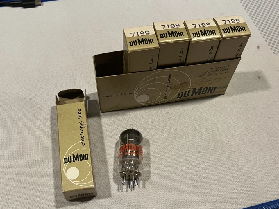 Lot of 5 NOS 7199 Vacuum Tubes, DuMont Made in USA - Image 2 of 4