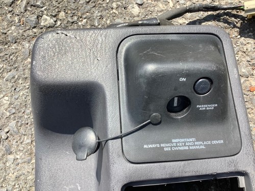97 98 99 00 01 02 Jeep Wrangler TJ consola central corta con interruptor A B - Imagen 2 de 5