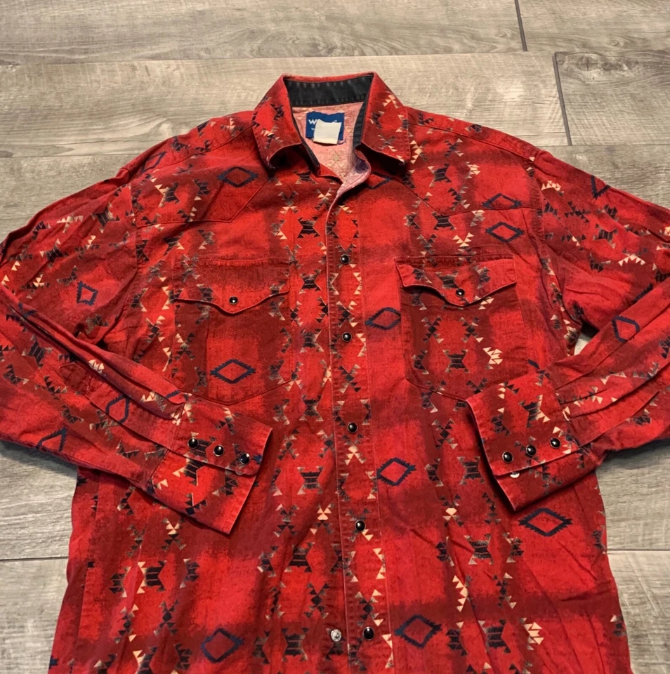 Camisa Wrangler Western Roja Azteca Suroeste Estampado Vaquero Talla Mediana De Colección Foto 3 de 4