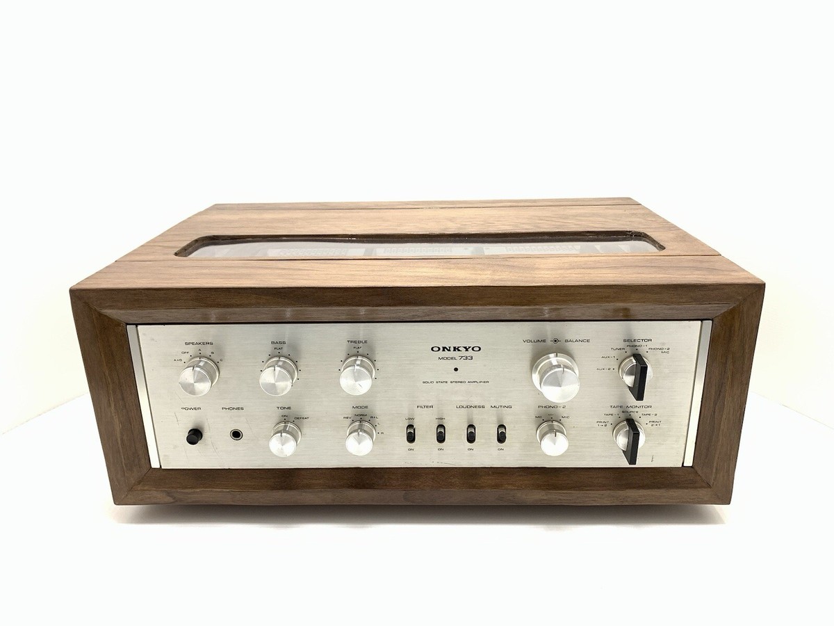 ONKYO INTEGRA 733 Stereo Amplifier 34+34WRMS with WOOD BOX Vintage