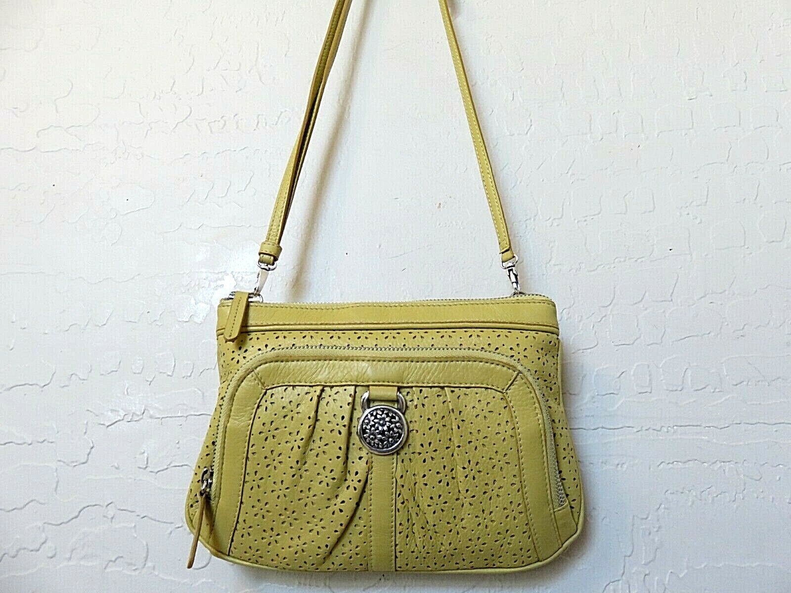 la regale beaded clutch