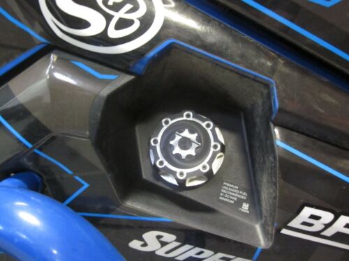Tapa de combustible gas Polaris RZR Ranger General ACE (2004-20) UTV 5433687 5439075 - Imagen 4 de 8