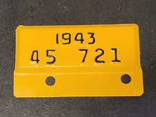 1943 Repaint VERMONT vintage WWII License Plate METAL Date TAB Tag 43 VT #45-721