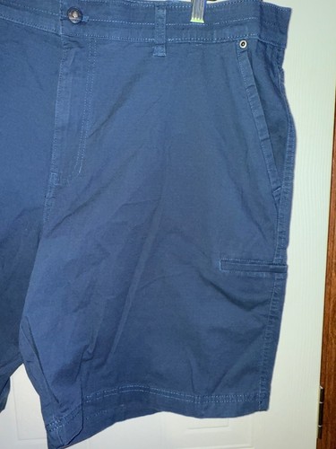 Neu mit Etikett wetterfeste multifunktionale Ripstop Utility Shorts in Sturmblau Größe 42 W - Bild 10 von 14