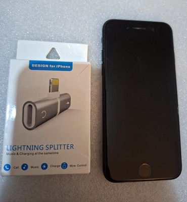 Apple iPhone 7 32GB iOS Slate Modell A1778 Sehr Gute Zustand + Gratis (122