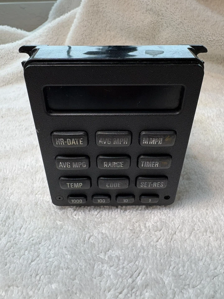 Ordenador y arnés OBC de 13 botones 84-88 BMW 325i 535i E30 E28 E24 65811374917 Foto 3 de 4