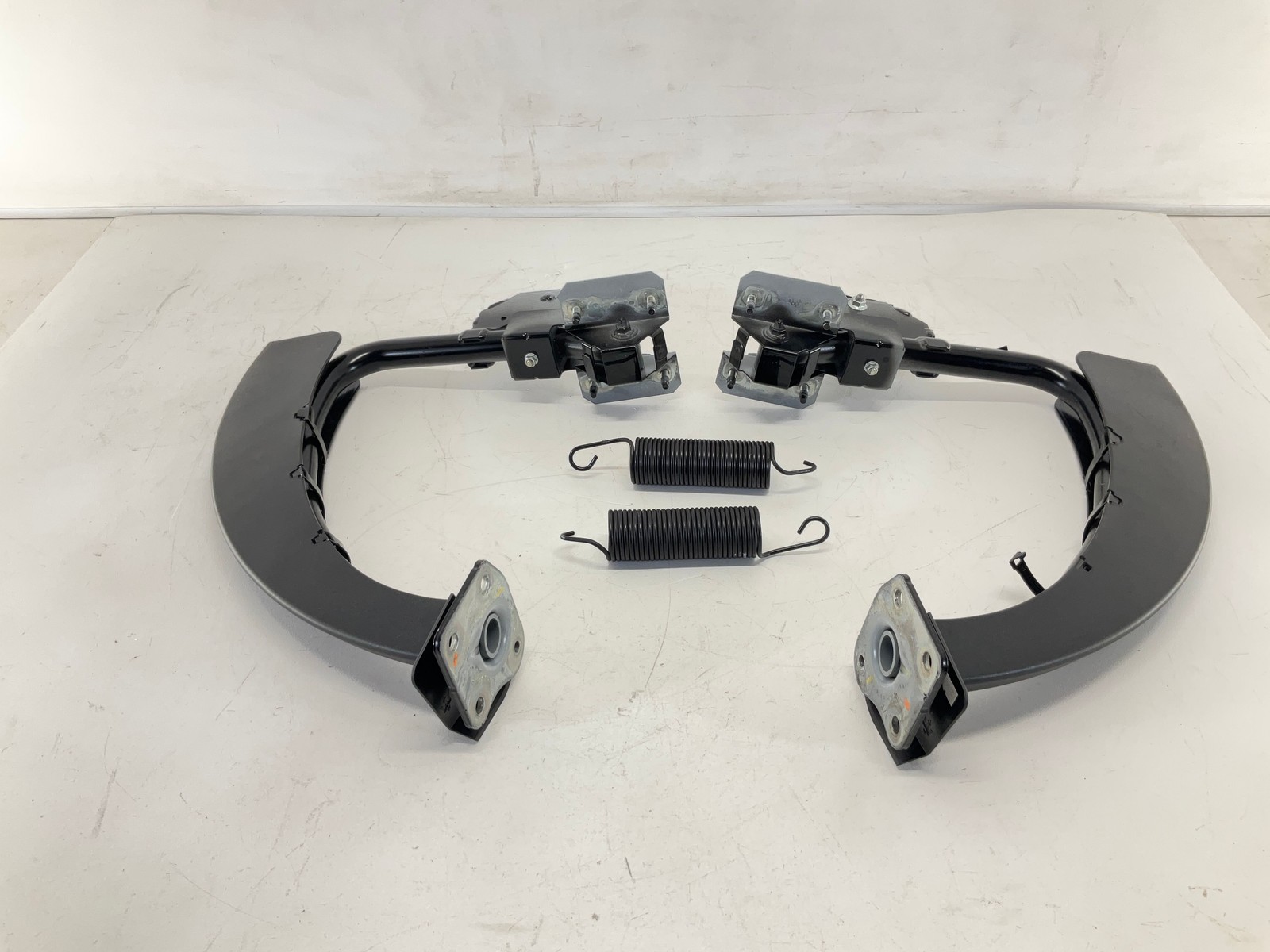14-19 MASERATI Ghibli Rear Tailgate Hinge Pair