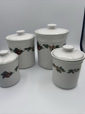 Vintage Cades Cove Collection Set of 4 Piece Canister Set Apple Themed