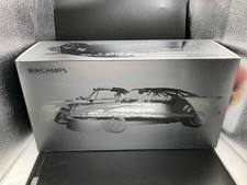 MINICHAMPS 1 12 Porsche 934 ‘JAGERMEISTER’ HELMUT KELLENERS 1976