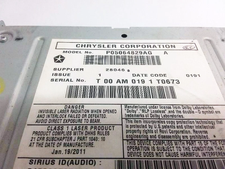 Dodge Ram 1500 2500 2011 radio AM FM reproductor de CD DVD receptor con identificación de navegación RHB Foto 3 de 4